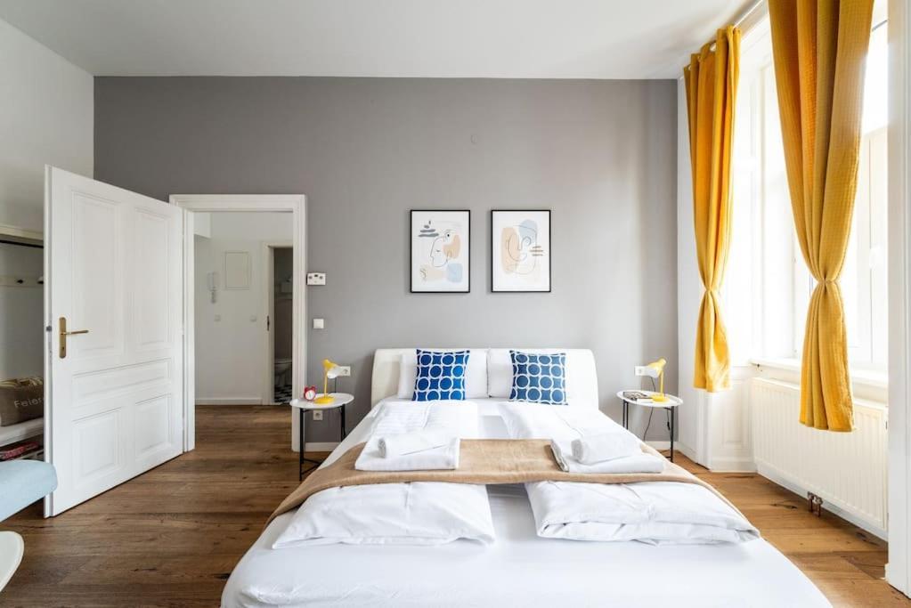 Lite 1Br Near Metro & Center By Hm Apartment เวียนนา ภายนอก รูปภาพ